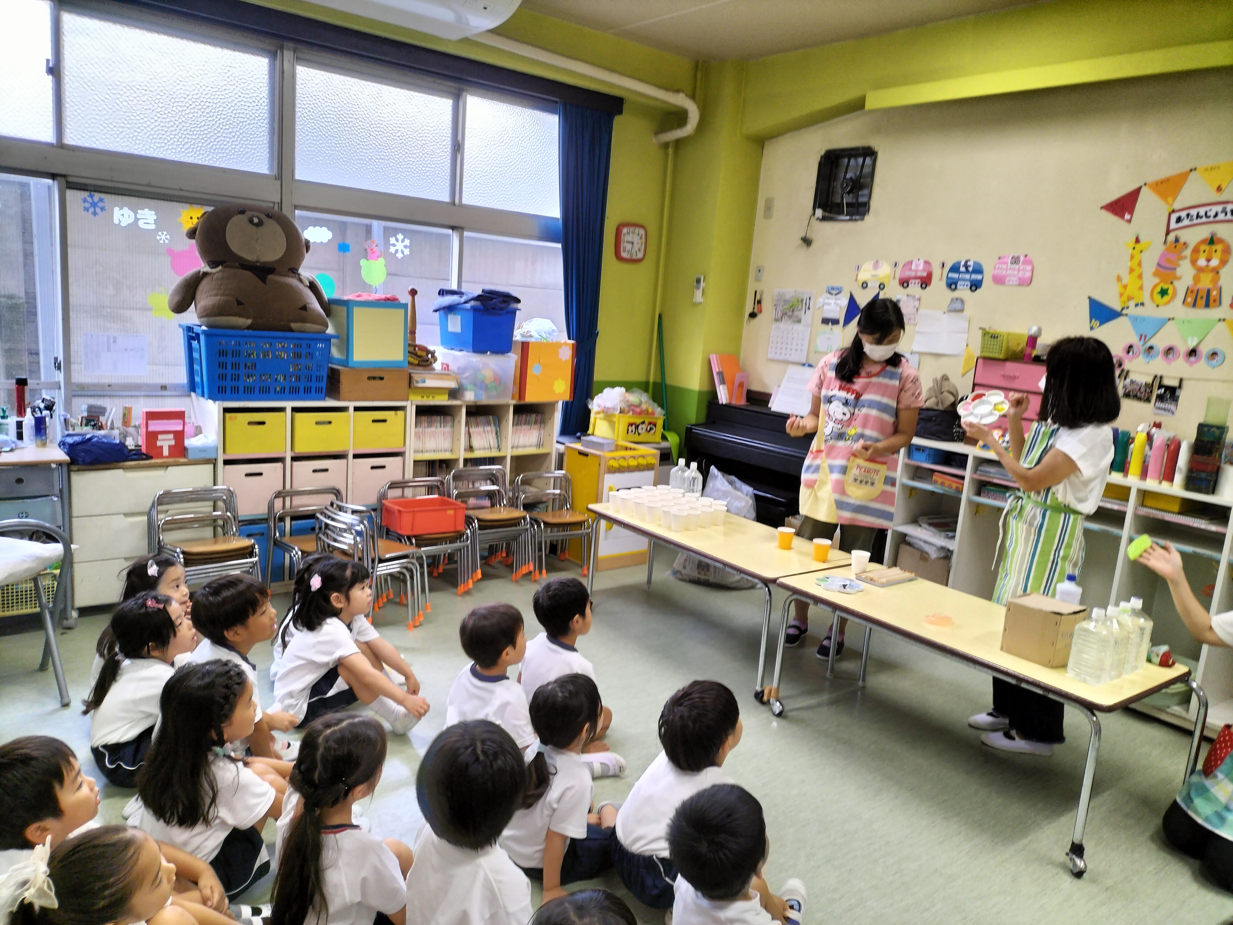 聞いて学んでいる画像